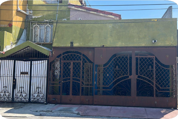 Foto de inmueble en VIOLETAS, Col. Valle Del Virrey C.P. 67257, Juárez