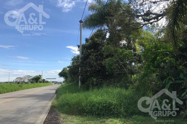 Foto de inmueble en  , Col. Zimpizahua C.P. 91601, Coatepec