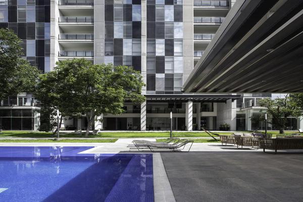 Foto de inmueble en  , Col. Zona Valle Poniente C.P. 66233, San Pedro Garza García